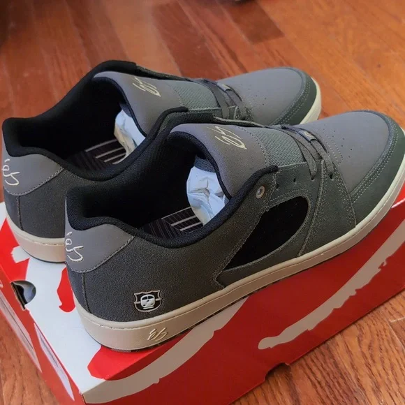 eS x Sants Accel Slim Men's Gray Shoes Size 11 - Picture 3 of 10